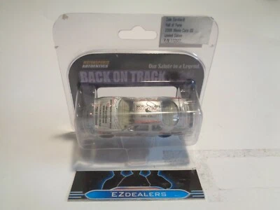 NHOF Dale Earnhardt 1:64 Diecast NASCAR Racing Foto 1 de 3