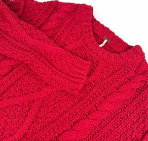 Free People Women's Cable Knit Sweater M Cotton Red Chunky Fisherman Crop - Picture 1 of 8
