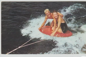 HAPPY HOLIDAYERS RIDEAU LAKES CANADA VINTAGE POSTKARTE UNBESENDET 2X4 - Bild 1 von 2