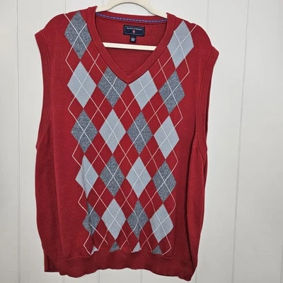 SaddleBred XL Red  Men's Argyle  Vest Pullover  - Image 1 of 4