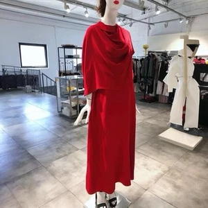 Vestido de seda drapeado rojo Valentino IT40 NUEVO CON ETIQUETAS - Imagen 1 de 8