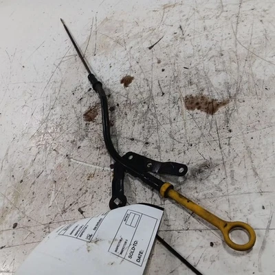 Varilla de medición de aceite de motor Fiat 500 2017 2016 2015 2014 2013 2012 Foto 1 de 4