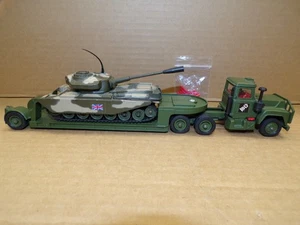 VINTAGE CORGI TOYS GIFT SET 10 TANK TRANSPORTER W/CENTURION MKIII TANK ~ N/M ! - Picture 1 of 11