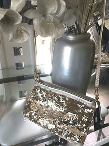 TRES JOLIE SAC A MAIN POCHETTE MARIAGE SOIREE SEQUIN OR REVERSIBLE EN BEIGE - Picture 1 of 2