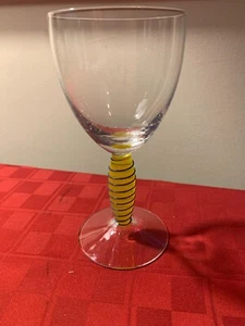 Rare Kosta Boda Epoque 6 1/2" Gold Spiral Stem Anna Ehrner Wine Glass Vintage - Picture 1 of 17