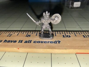 Zinn Miniatur Ritter mit Schwert und Schild Fantasy Waage - Bild 1 von 4