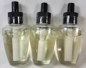 Recambios White Barn de Bath & Body Works Wallflowers: KITCHEN LIMON Lote de 3 - Imagen 1 de 2