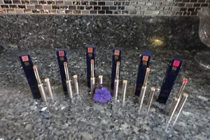 Estee Lauder pure color explicit slick shine lipstick new in box select yours - Picture 1 of 12