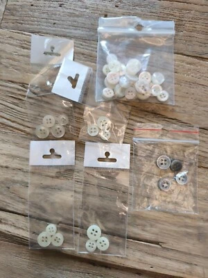 KONVOLUT - Perlmutt-Knöpfe - 42 x Knöpfe -für Hemden - NEU - Bild 1 von 4
