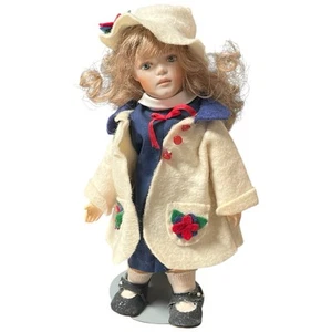 Muñeca de cuerpo articulado con cabeza de porcelana bisque 1985 UFDC Kathy Redmond 111/125 8,5 - Imagen 1 de 8