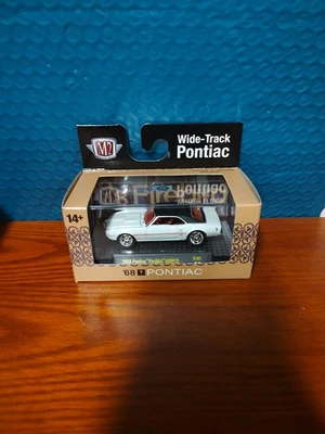 2025 M2 Machines -  Wide Track  1968 PONTIAC FIREBIRD 400H.O.  R101 White, 🆕 - Image 1 of 4