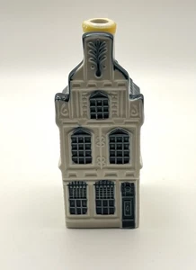 Blue Delft House No. 24 for KLM by BOLS Made in Holland - Empty - Picture 1 of 6