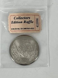 Moneda y boleto de rifa Ducks Unlimited 2019 Final Descent edición coleccionista - Imagen 1 de 5