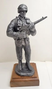 Michael Ricker American Soldier US Military Army Marine Statue 1993 8" 211/1500 - Picture 1 of 10