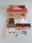 Sylvanian Family/Calico Critters bakery with accessories