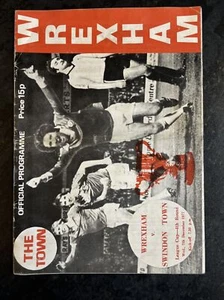 WREXHAM V SWINDON TOWN - 7 DEC 1977 - Picture 1 of 2