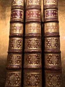 1720 GESCHICHTE der ZWEI TRIUMVIRATE CESAR ALTE BÜCHER **TOLLER EINBAND**BooKs - Bild 1 von 24