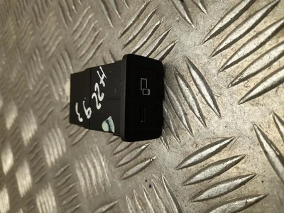 Eingabegerät Mercedes-Benz E-CLASS 2020 A2478204602 - Image 1 of 3