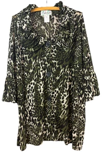 Top túnica Lady Noiz para mujer talla grande 2XL verde tostado estampado de leopardo cuello con volantes - Imagen 1 de 7