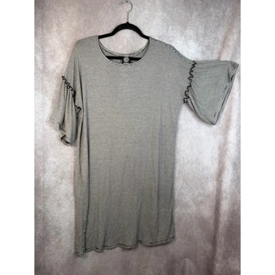 Nuevo con etiquetas Vestido túnica Boboau para mujer a rayas manga campana talla mediana blanco negro Foto 1 de 4