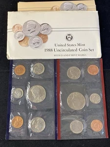 US Mint 1988 Uncirculated Coin Set Denver & Philadelphia OGP & COA Free Shipping - Picture 1 of 2