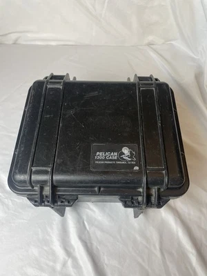 Pelican 1300 Estojo Rígido Pequeno - Impermeável / À Prova de Esmagamento / À Prova de Poeira - Imagem 1 de 4