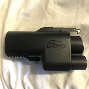 OEM Ford EV Fast Charging Adapter (NACS to CCS) for Tesla Superchargers Z22lc - Picture 1 of 5