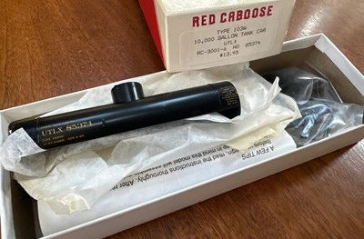 Red Caboose HO Kit #RC-3001-6 Type 103 W 10,000 Gallon Tank Car UTLX NIB NY - Image 1 of 4