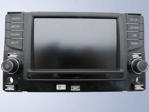 Display Composition Media 6,5 " Touchscreen VW Golf 7 Passat B8 Touran 5T - Picture 1 of 6