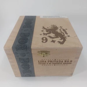 Drew Estate Liga Privada No. Humidificador caja cigarros madera 9 TORO OSCURO de Nicaragua - Imagen 1 de 17