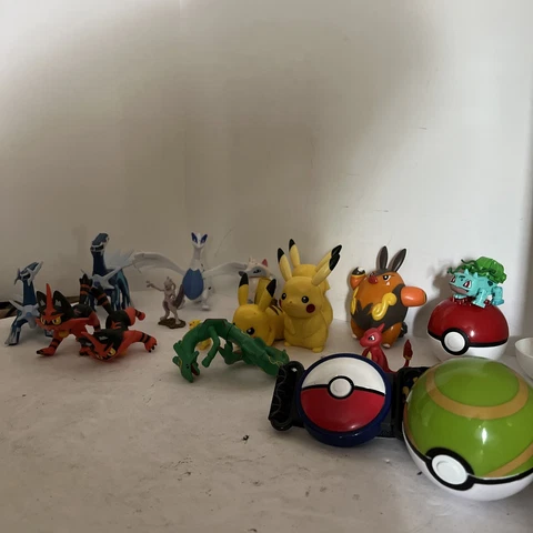 Assorted Toy Figures Pokemon Lot of 18. Pikachu Cover
