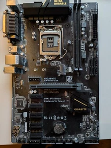 GIGABYTE GA-H110-D3A MOTHERBOARD ATX LGA 1151 H110 6GPU 6PCIE - Afbeelding 1 van 11
