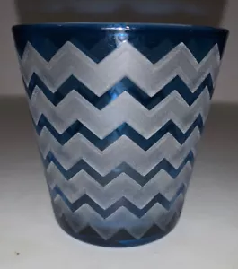 Yankee Candle Blue & White Frosted Glass CHEVRON STYLE Votive Holder NWT - Picture 1 of 4