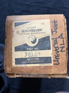 MERCURY QUICKSILVER 60 RENAULT 38124 UNIVERSAL JOINT 65-68 NEW OLD STOCK  NLA - Bild 1 von 8