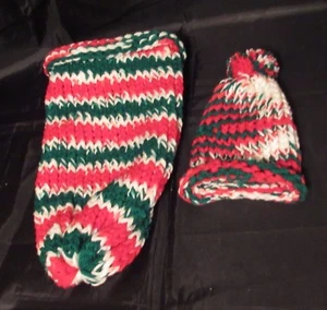 Reborn baby doll red green striped cocoon & hat set Photo prop swaddler papoose - Picture 1 of 3