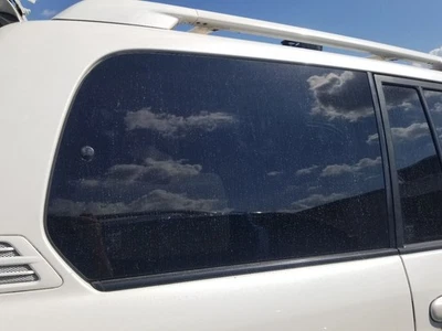 06 2006 LEXUS LX470 QUARTER GLASS RIGHT PASSENGER — 第 1/4 张图片