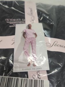 NWT Victoria's Secret Flannel Tee Jama Black Top Pink/Black Plaid Pants Sleep - Picture 1 of 5