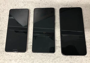 Mix Pack of Damaged Different Types of Huawei Phones in Black Cracked Marks - Photo 1 sur 4