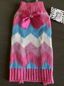 Simply Wag ESTAMPADO GALÓN ROSA-AZUL CON SUÉTER ARCO ROSA Cachorro/Perro PEQUEÑO - Imagen 1 de 2