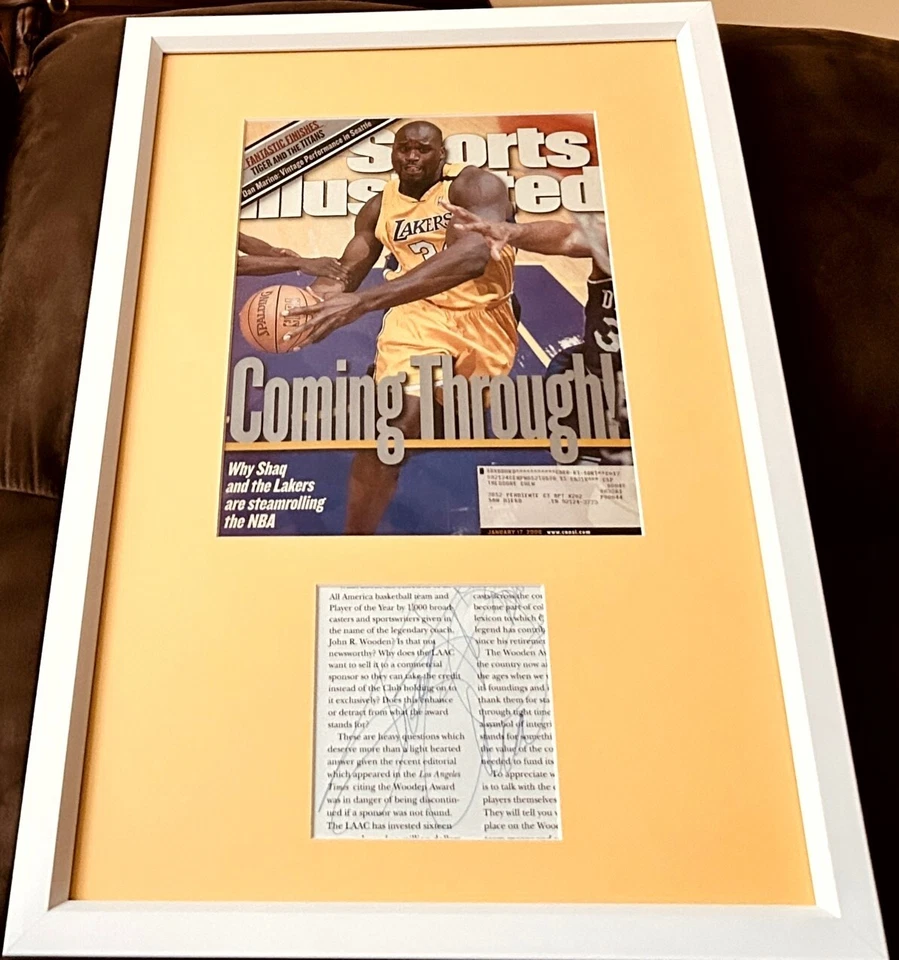 Shaquille Shaq O'Neal signed framed 2000 Lakers Sports Illustrated SI cover JSA - Image 1 of 2
