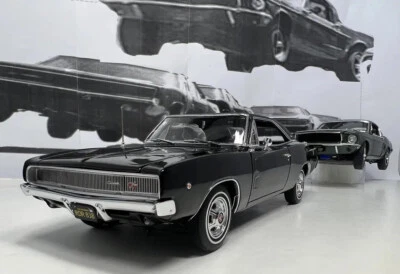Danbury Mint 1968 Dodge Charger filme “Bullitt” preto caixa 1:24* papel - Imagem 1 de 4