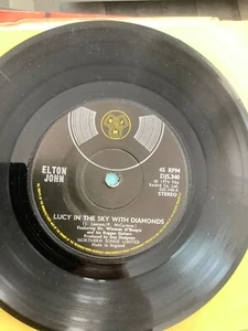 Elton John. Lucy in the sky with Diamonds. 7” vinyl. 1974. DJM records - Picture 1 of 3