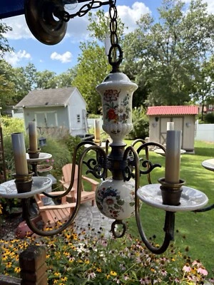 Araña francesa de porcelana de 6 brazos pintada a mano de los años 20-40 Foto 1 de 4