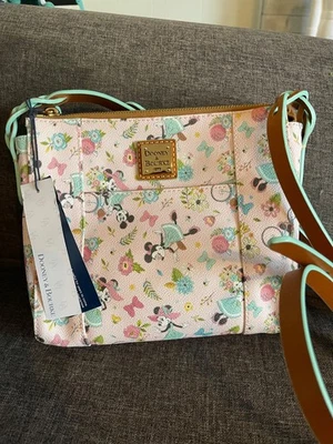 Bolso Bandolera Dooney & Bourke Disney Epcot Flor y Jardín 2020 Festival Nuevo con Etiquetas Foto 1 de 4