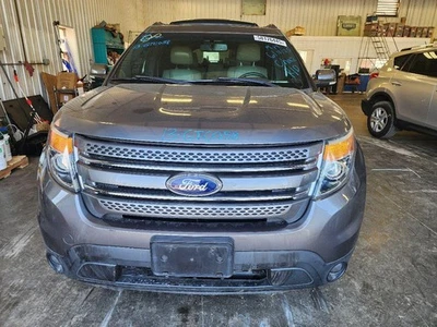 Capó usado se adapta a: Ford Explorer 2013 grado A Foto 1 de 4