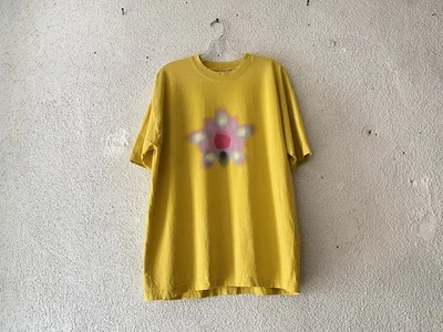 CACTUS STORE yellow BEE ATTACTOR GRAPHIC T-SHIRT L Honeybee - Image 1 of 4