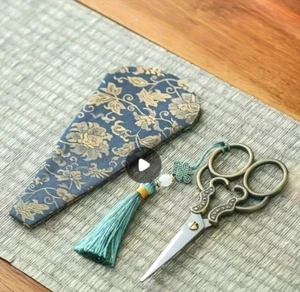 Scissors Copper-Plated Stainless Steel Scissors with Storage Case and tassel - Picture 1 of 3
