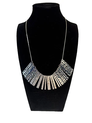 Banana Republic XOXO Women's Fringe Bar Necklace Silver Tone NWT - Image 1 of 4