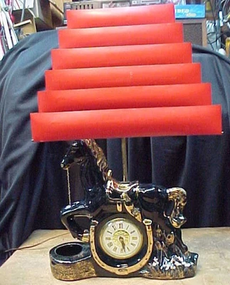 MCM Lanshire Black Stallion Horse Clock Planter Dual T.V Lamp & Tiered Red Shade - Image 1 of 4