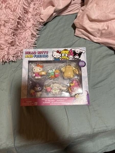 Hello Kitty & Friends 6-Pack Figures Series 1 - Salty Snacks New & Sealed - Picture 1 of 6